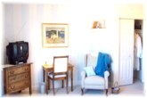 Our Queen Suite features Satellite TV / VCR, private ensuite bath and shower,quality queen beds and duvet.